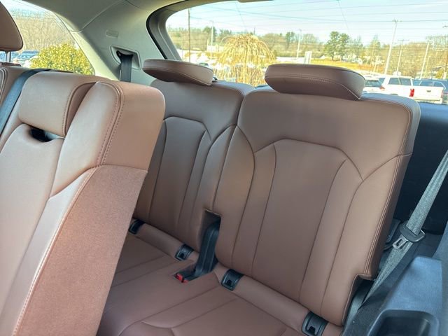 Used 2021 Audi Q7 3.0T Premium Plus image 25