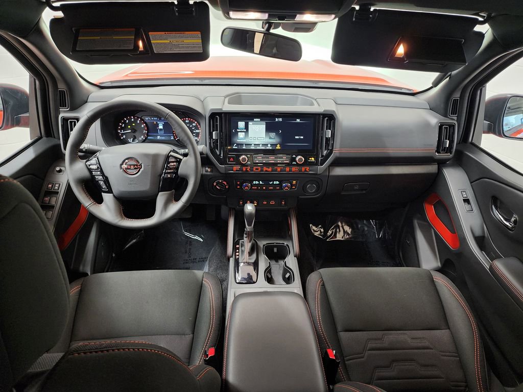 Used 2025 Nissan Frontier PRO-4X w/ Pro Convenience Package image 26