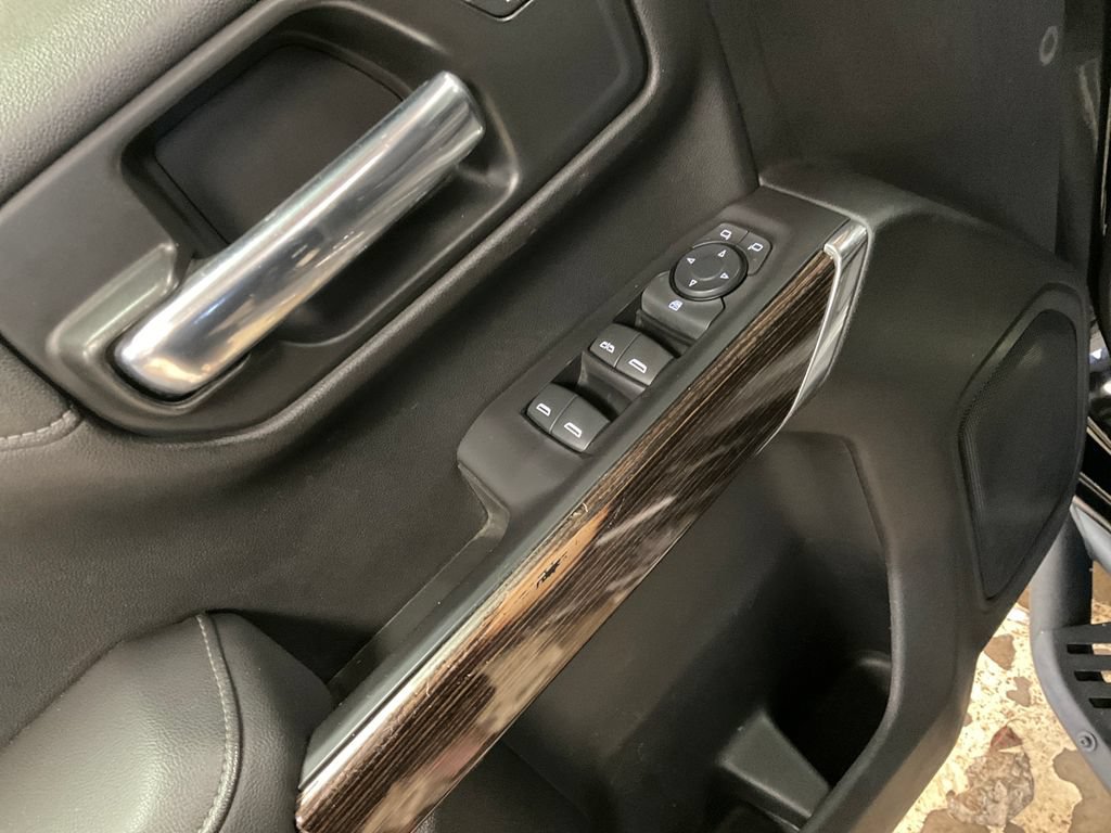 Used 2020 GMC Sierra 1500 Elevation w/ Elevation Value Package AWD/4WD image 16