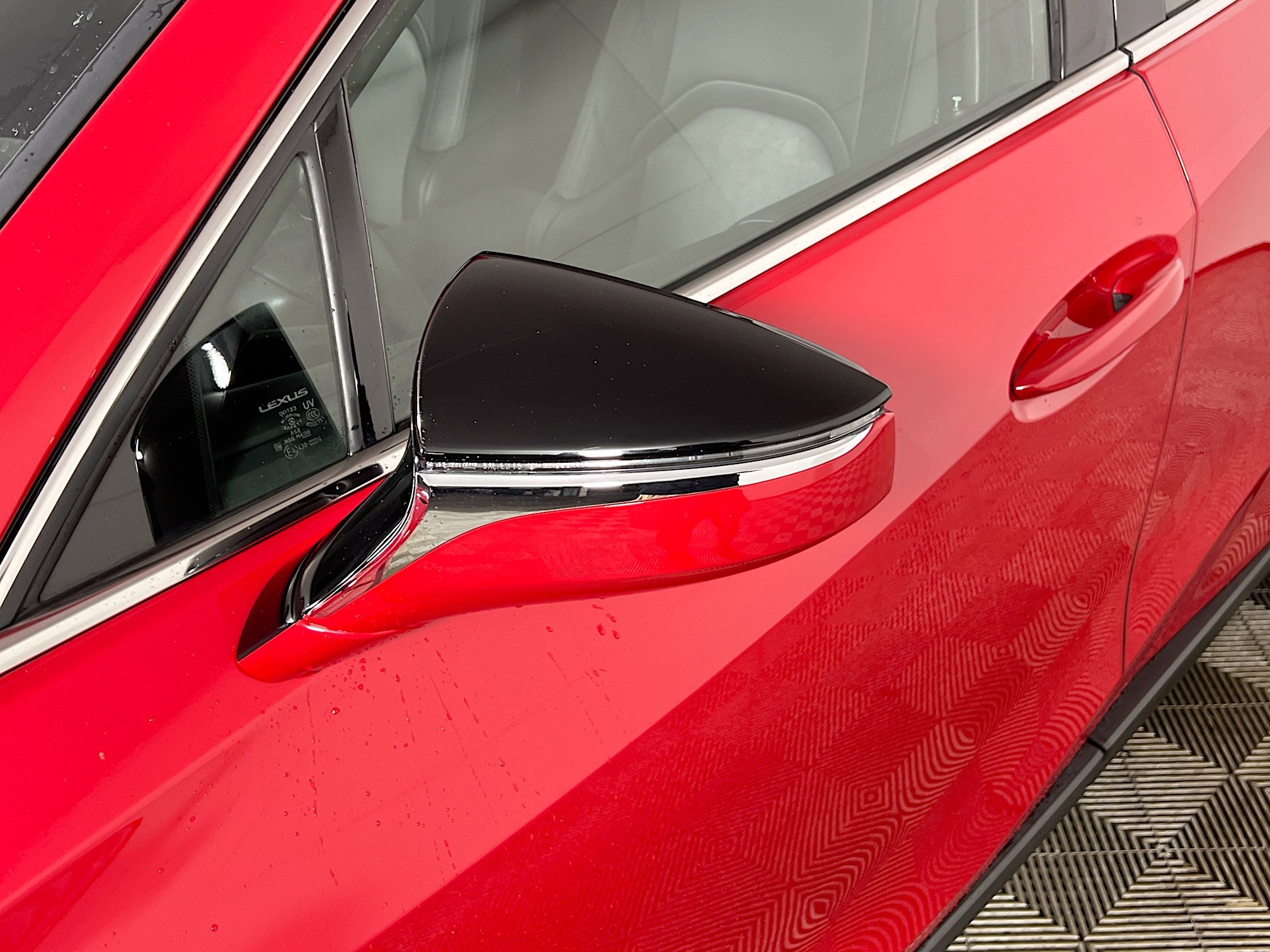 Used 2024 Lexus UX 250h 250h Premium image 13