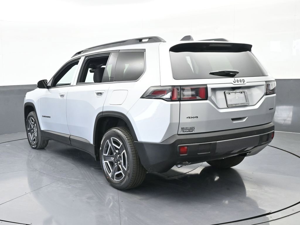 New 2026 Jeep Cherokee Laredo image 4