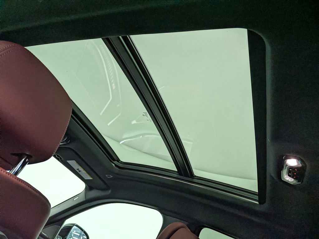 New 2026 BMW X6 xDrive40i image 8