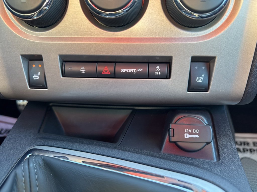 Used 2014 Dodge Challenger SRT8 image 6