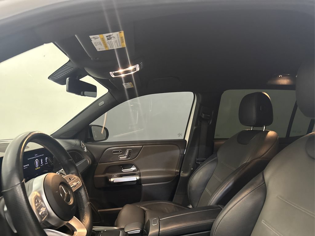 Used 2021 Mercedes-Benz GLB 250 image 28