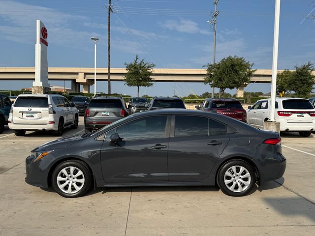 Used 2024 Toyota Corolla LE FWD image 8