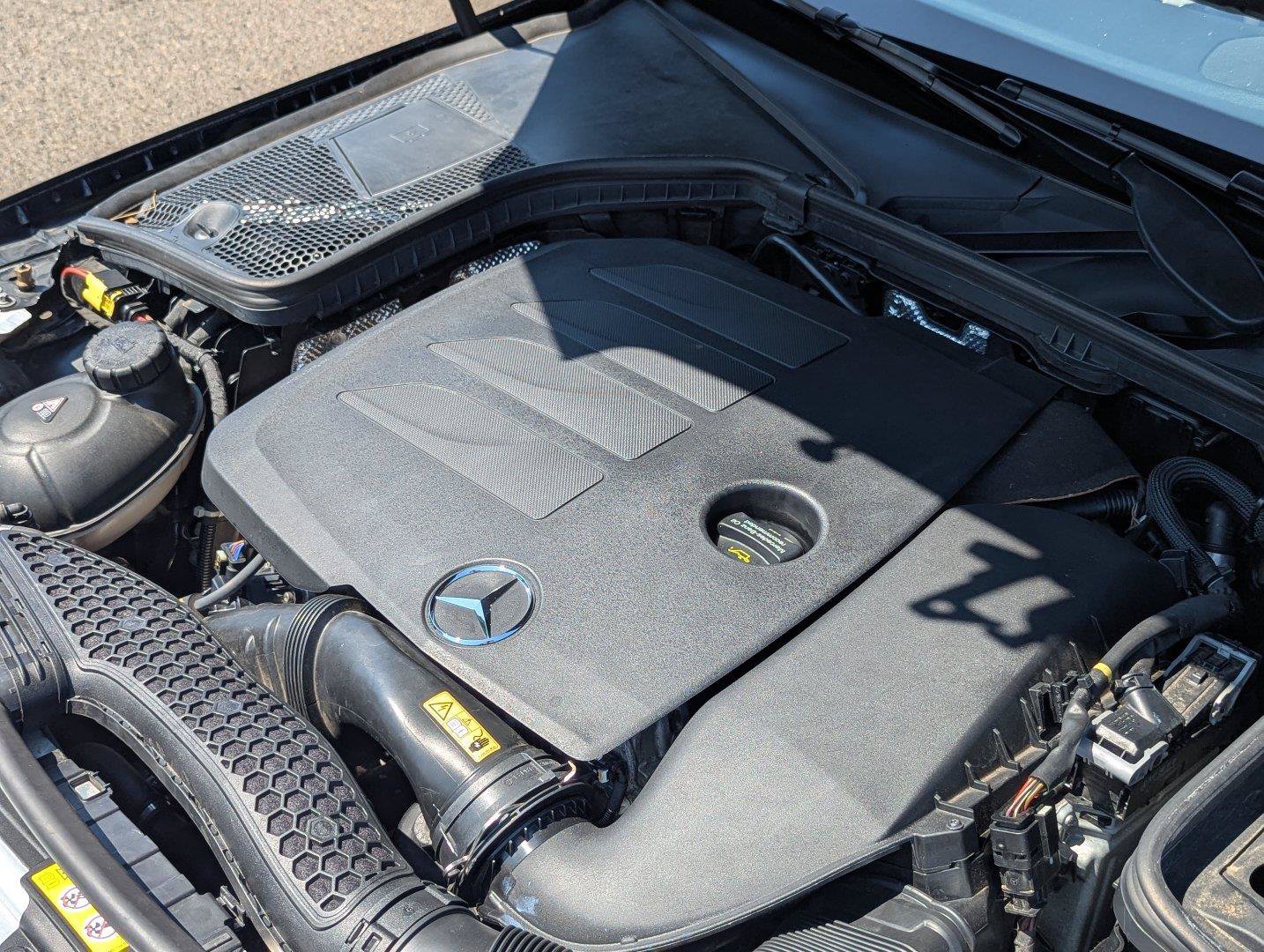 Used 2020 Mercedes-Benz C 300 4MATIC Sedan image 38