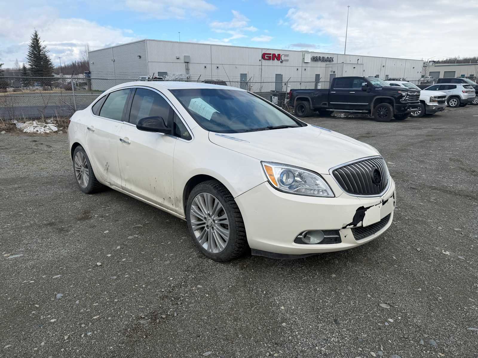 Used 2013 Buick Verano FWD image 3
