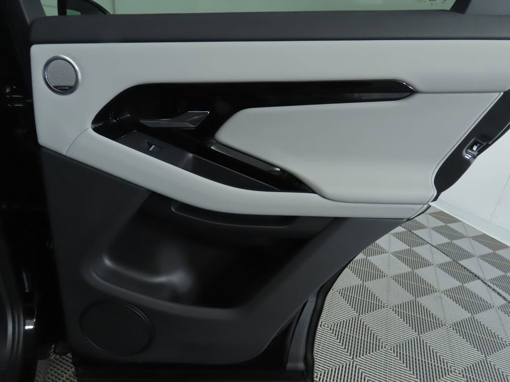 New 2026 Land Rover Range Rover Evoque S image 29
