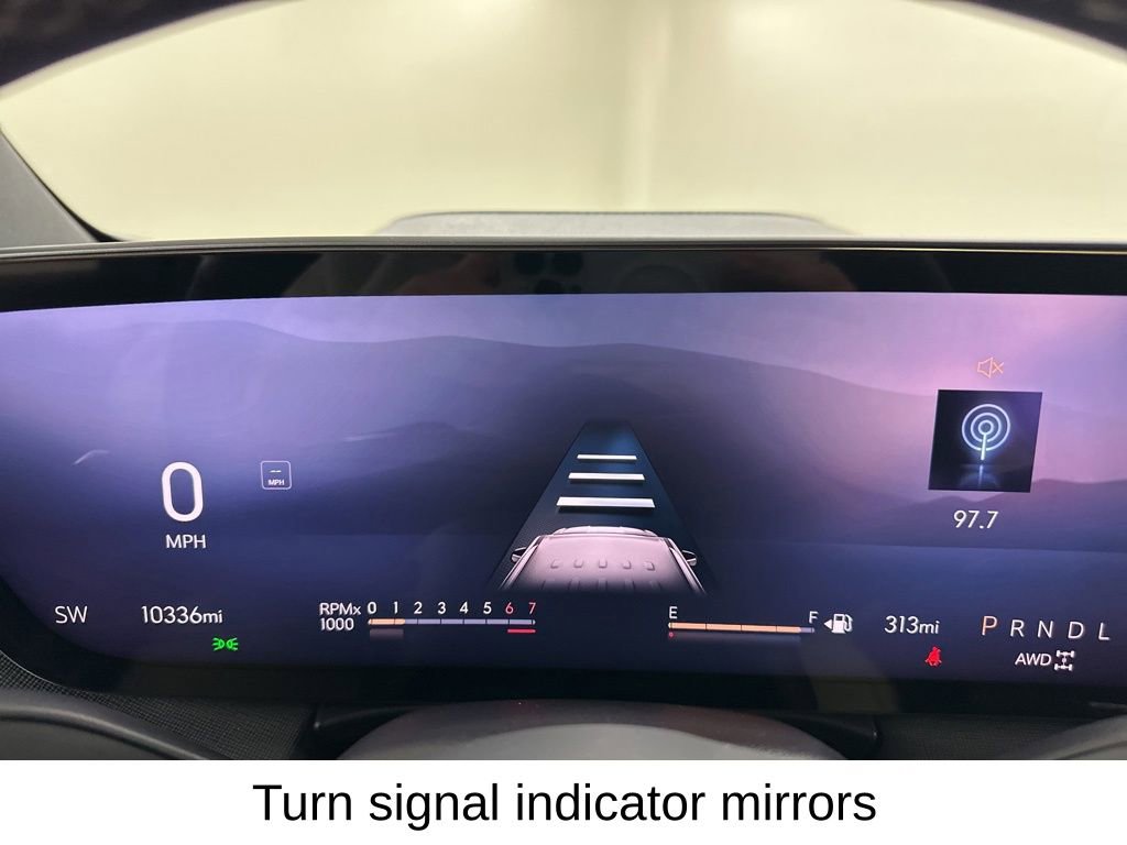 Used 2025 Buick Enclave Preferred image 41