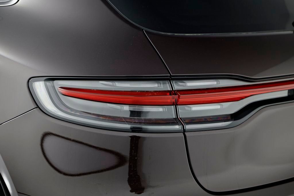 New 2026 Porsche Macan image 12