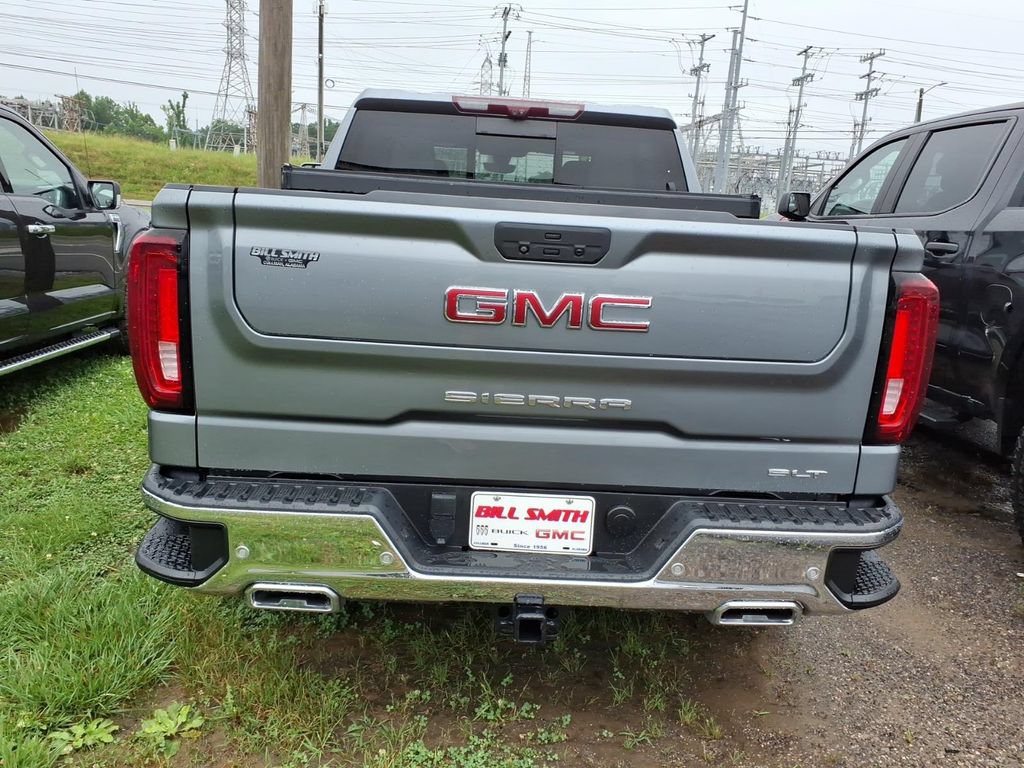 Used 2021 GMC Sierra 1500 SLT w/ SLT Premium Plus Package AWD/4WD image 6