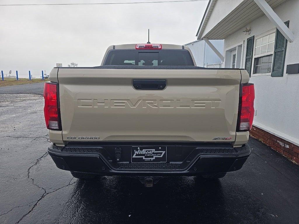 Used 2024 Chevrolet Colorado ZR2 w/ Technology Package image 8