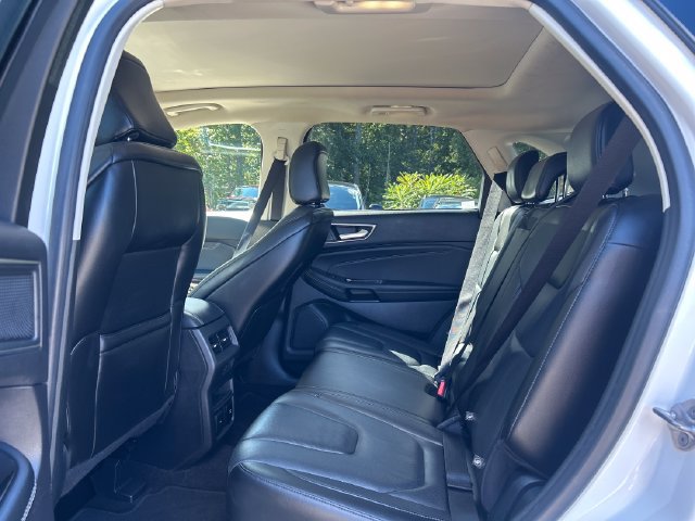 Used 2020 Ford Edge Titanium w/ Equipment Group 301A AWD/4WD image 19