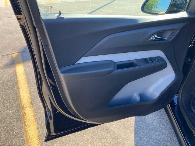 New 2027 Chevrolet Bolt RS w/ Technology Package FWD image 12