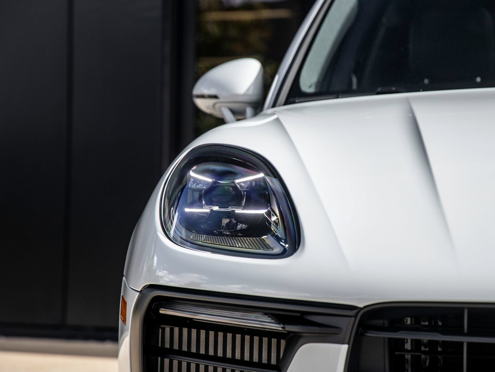 New 2026 Porsche Macan S AWD/4WD image 18