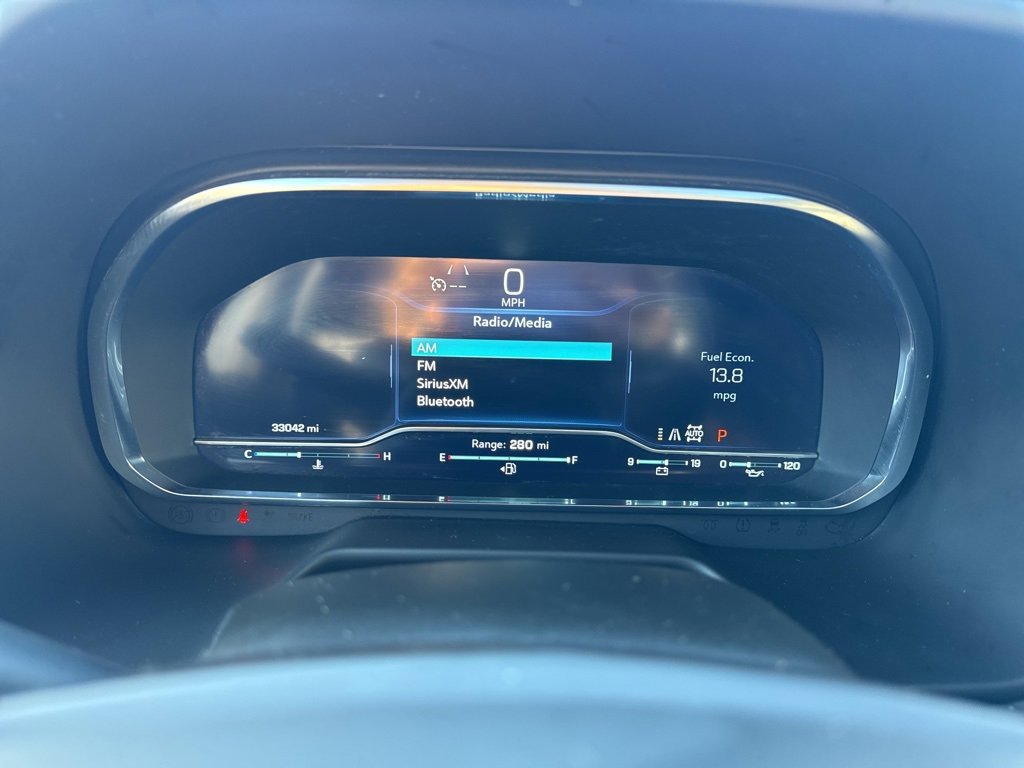 Used 2024 Chevrolet Suburban High Country image 24