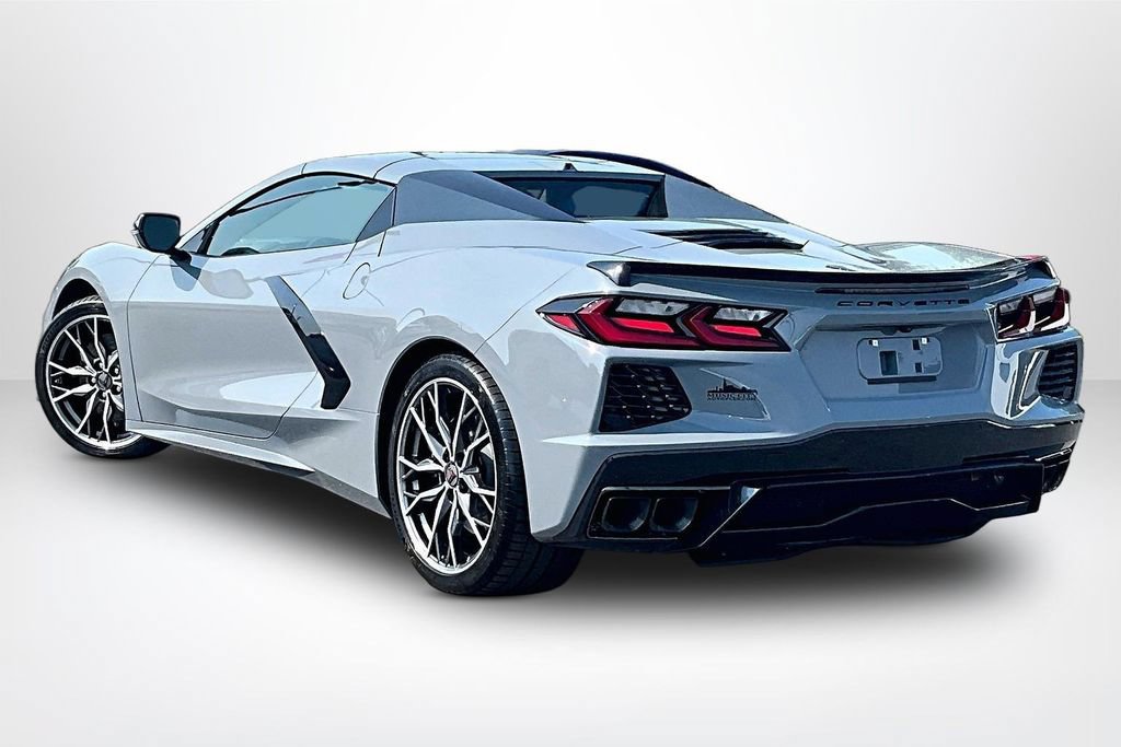 Used 2025 Chevrolet Corvette Stingray Preferred Conv w/ Z51 Performance Package RWD image 5