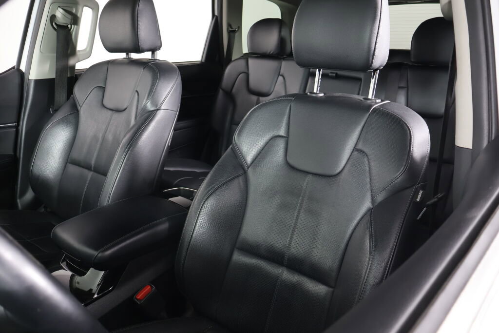 Used 2020 Kia Telluride EX image 39