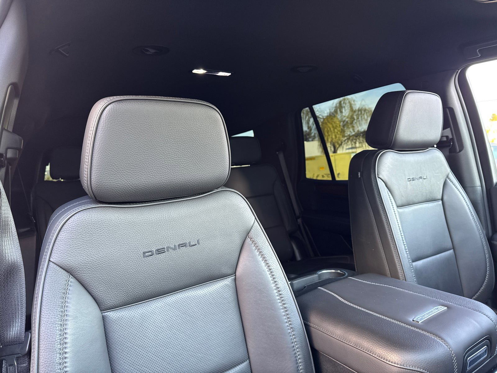 Certified 2025 GMC Yukon Denali image 18