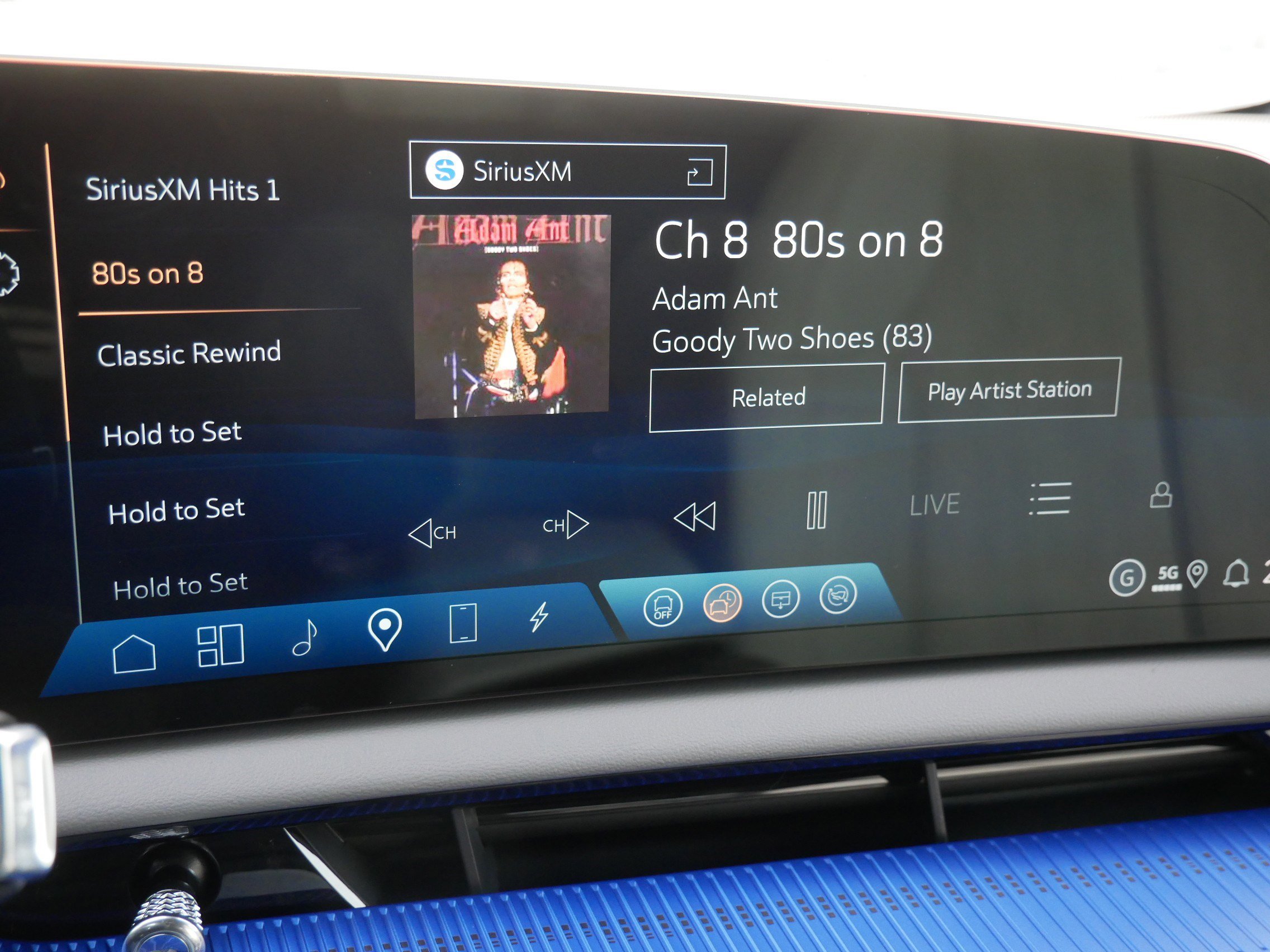 New 2026 Cadillac Optiq Sport 2 image 20