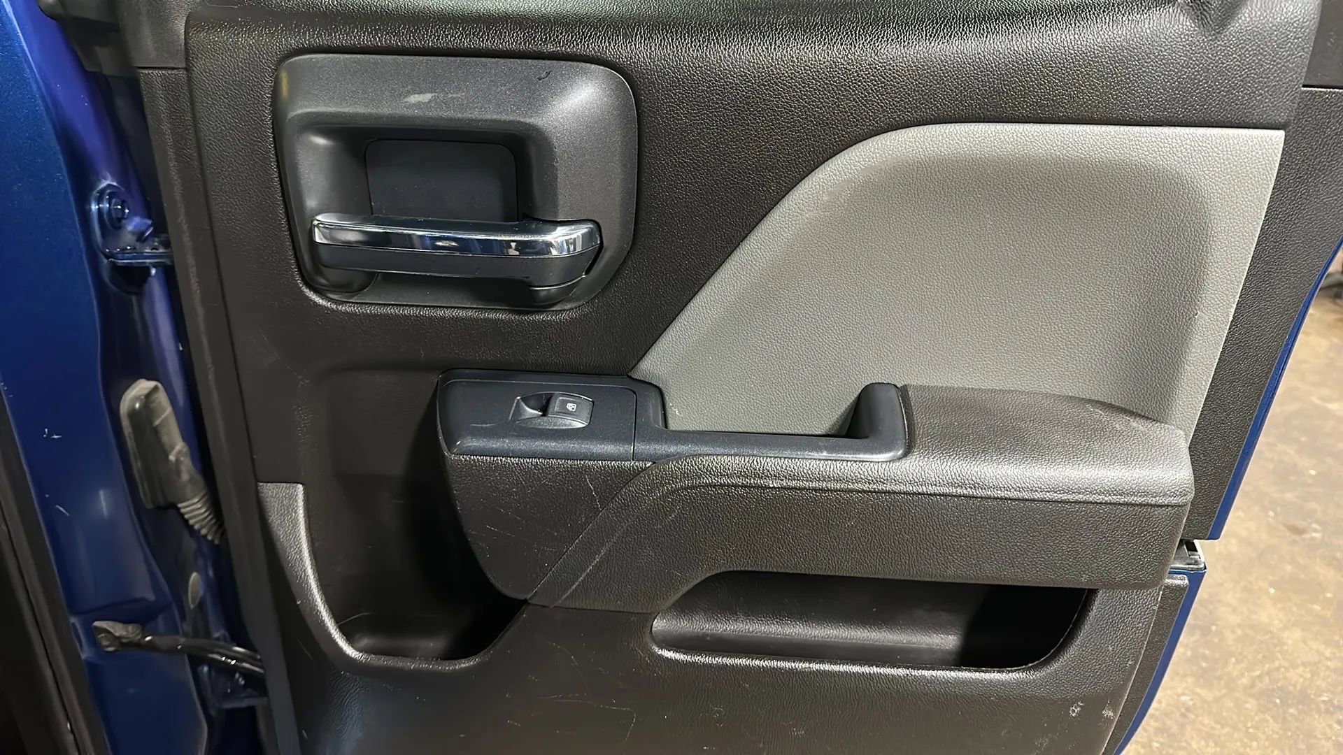 Used 2018 GMC Sierra 1500 W/T w/ Elevation Edition image 15