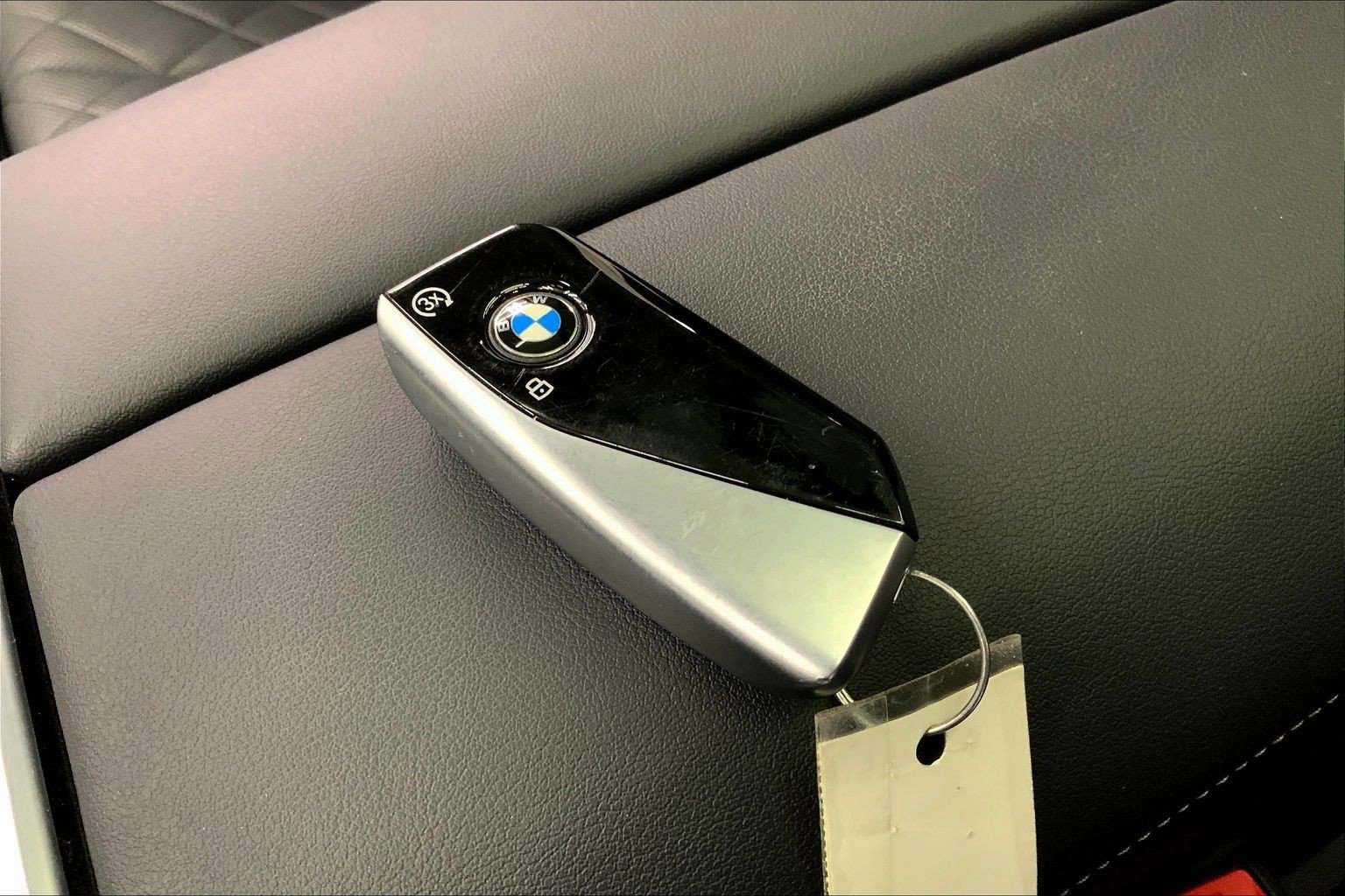 Certified 2023 BMW X7 xDrive40i w/ Premium Package AWD/4WD image 19