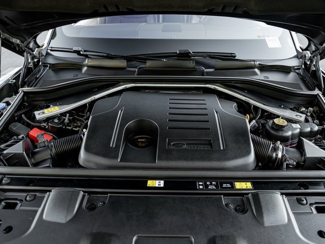 Used 2023 Land Rover Range Rover SE image 31