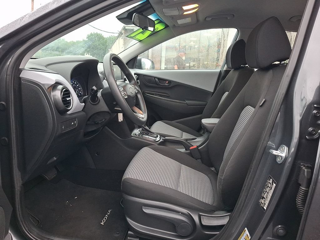 Used 2021 Hyundai Kona SE w/ Cargo Package AWD/4WD image 15