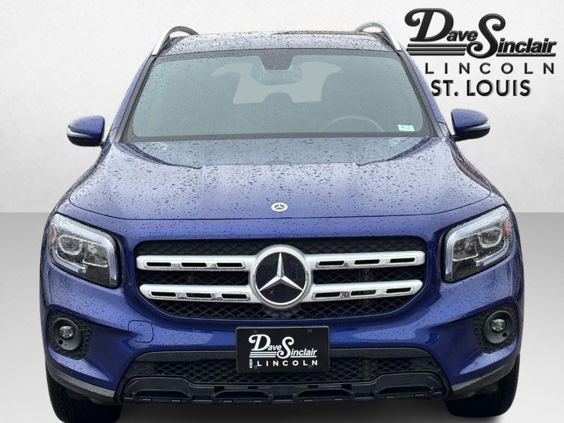Used 2021 Mercedes-Benz GLB 250 4MATIC image 2