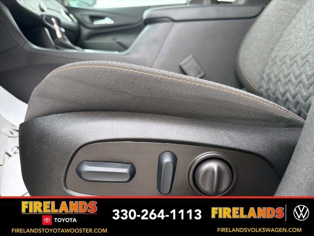 Used 2023 Chevrolet Equinox LT image 15