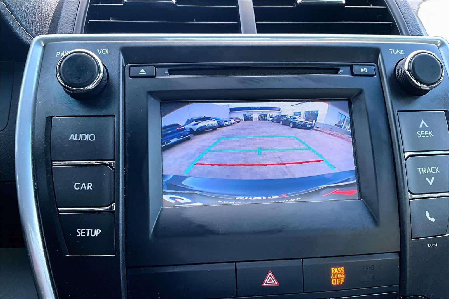 Used 2016 Toyota Camry LE FWD image 28
