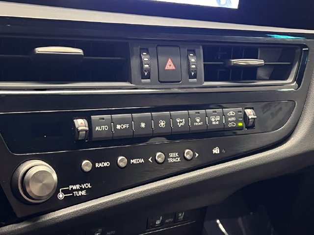 Used 2024 Lexus ES 350 w/ Premium Package FWD image 20