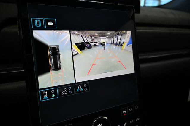 New 2026 GMC Terrain AT4 w/ Convenience Package III AWD/4WD image 16