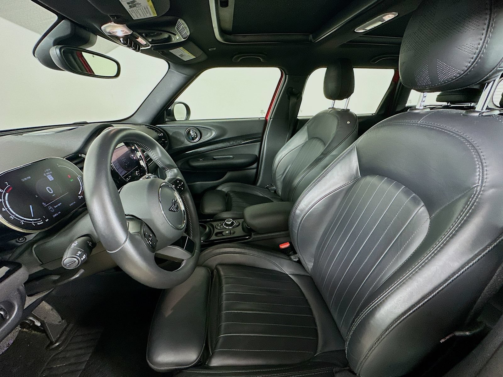 Certified 2024 MINI Cooper Clubman S w/ Signature Upholstery Package AWD/4WD image 35