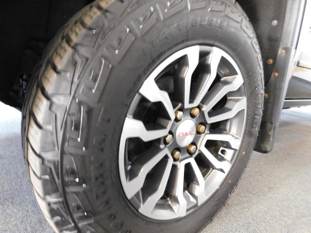 Used 2016 GMC Sierra 1500 SLE w/ SLE Value Package AWD/4WD image 19