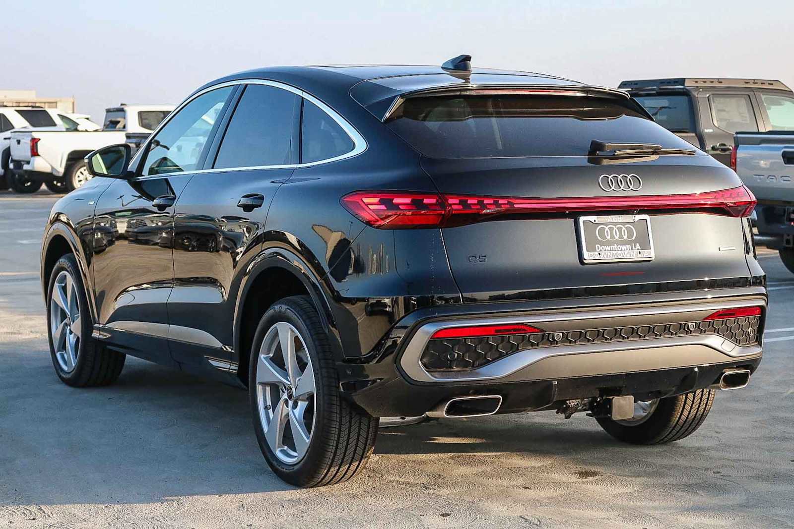New 2025 Audi Q5 Premium Plus image 9
