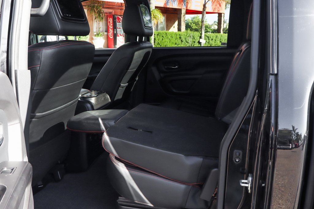 Used 2021 Nissan Titan PRO-4X w/ Pro-4x Convenience Package image 46