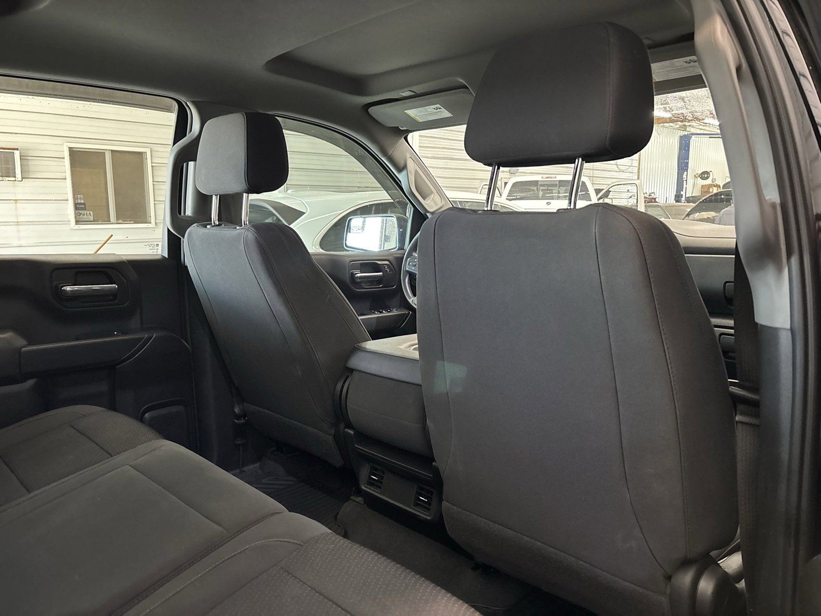 Used 2021 Chevrolet Silverado 1500 Custom Trail Boss image 32