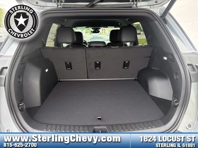 New 2026 Chevrolet Equinox LT w/ Convenience Package II FWD image 23