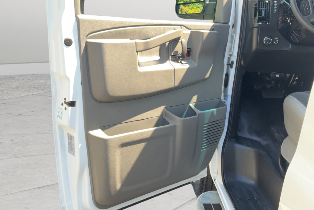 Certified 2025 GMC Savana 2500 w/ Driver Convenience Package RWD image 10