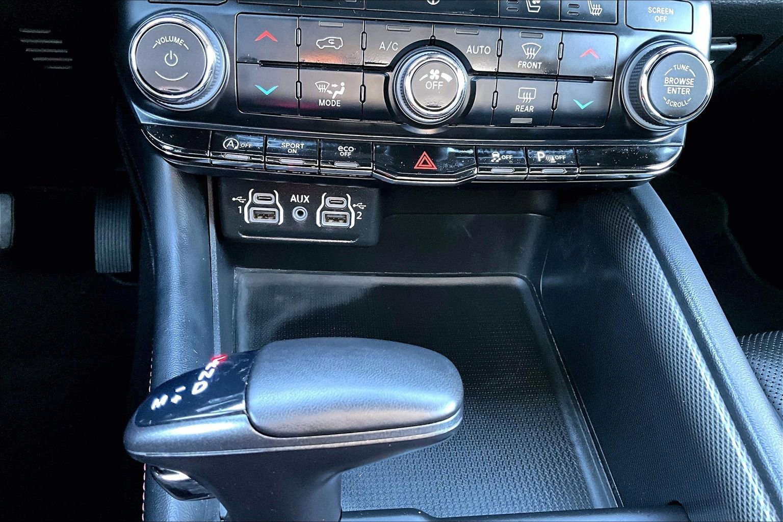 Used 2024 Dodge Durango GT image 15