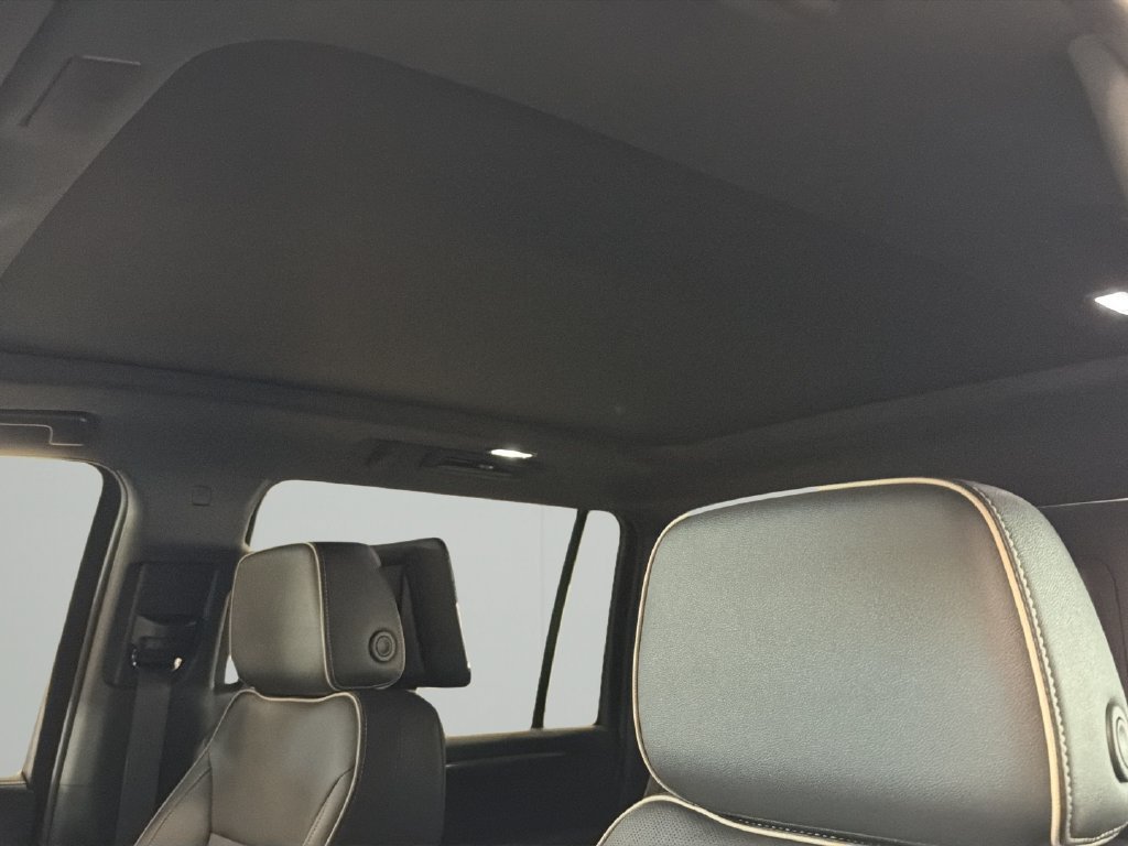 New 2026 Chevrolet Suburban Premier AWD/4WD image 13