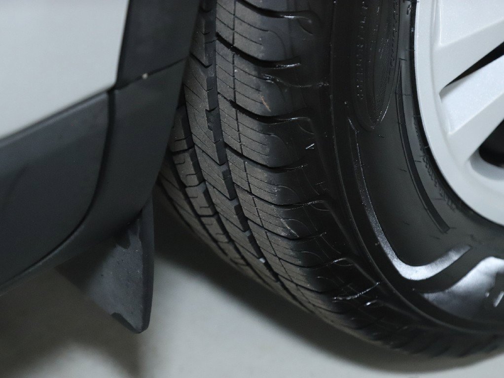 Used 2020 Ford Escape S image 36