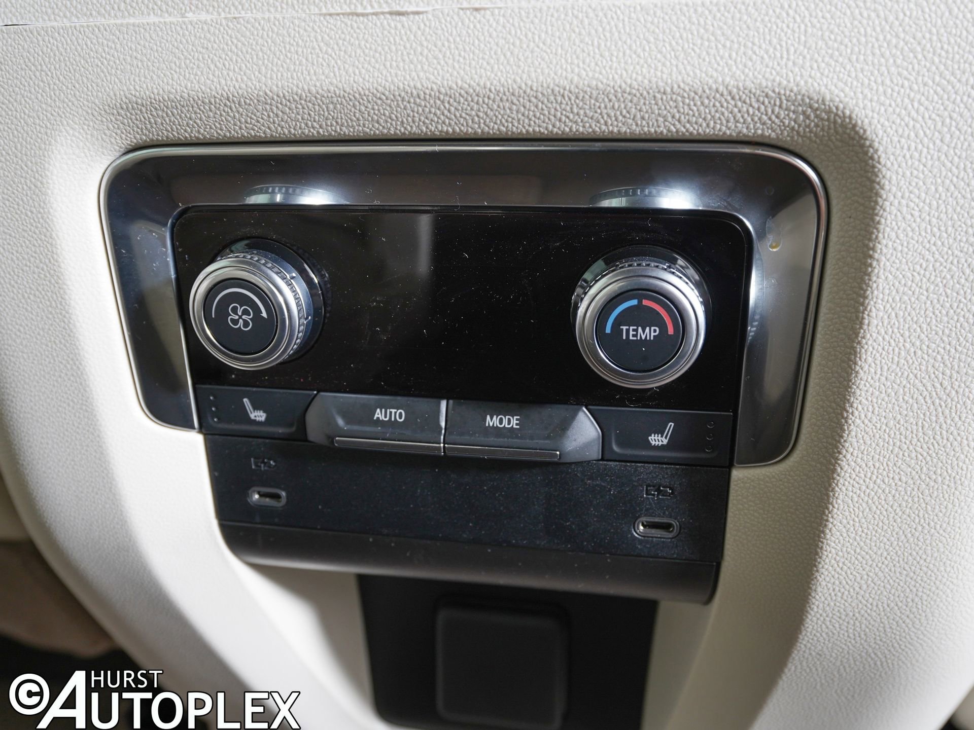 Used 2026 GMC Yukon Denali image 11
