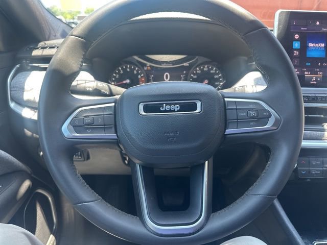 Used 2024 Jeep Compass Latitude AWD/4WD image 10