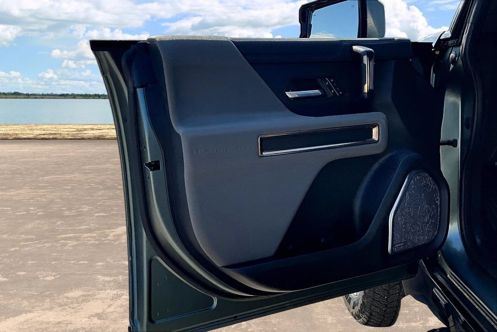 Used 2024 GMC Hummer EV 3X AWD/4WD image 20