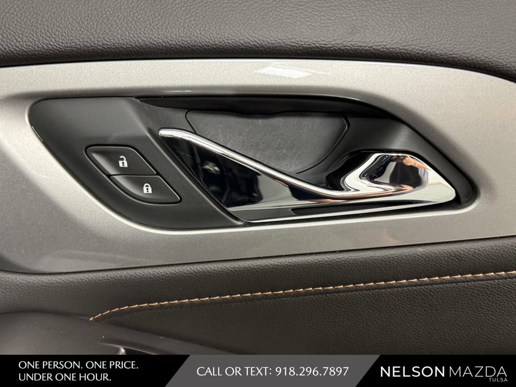 Used 2019 Chevrolet Traverse LS FWD image 42