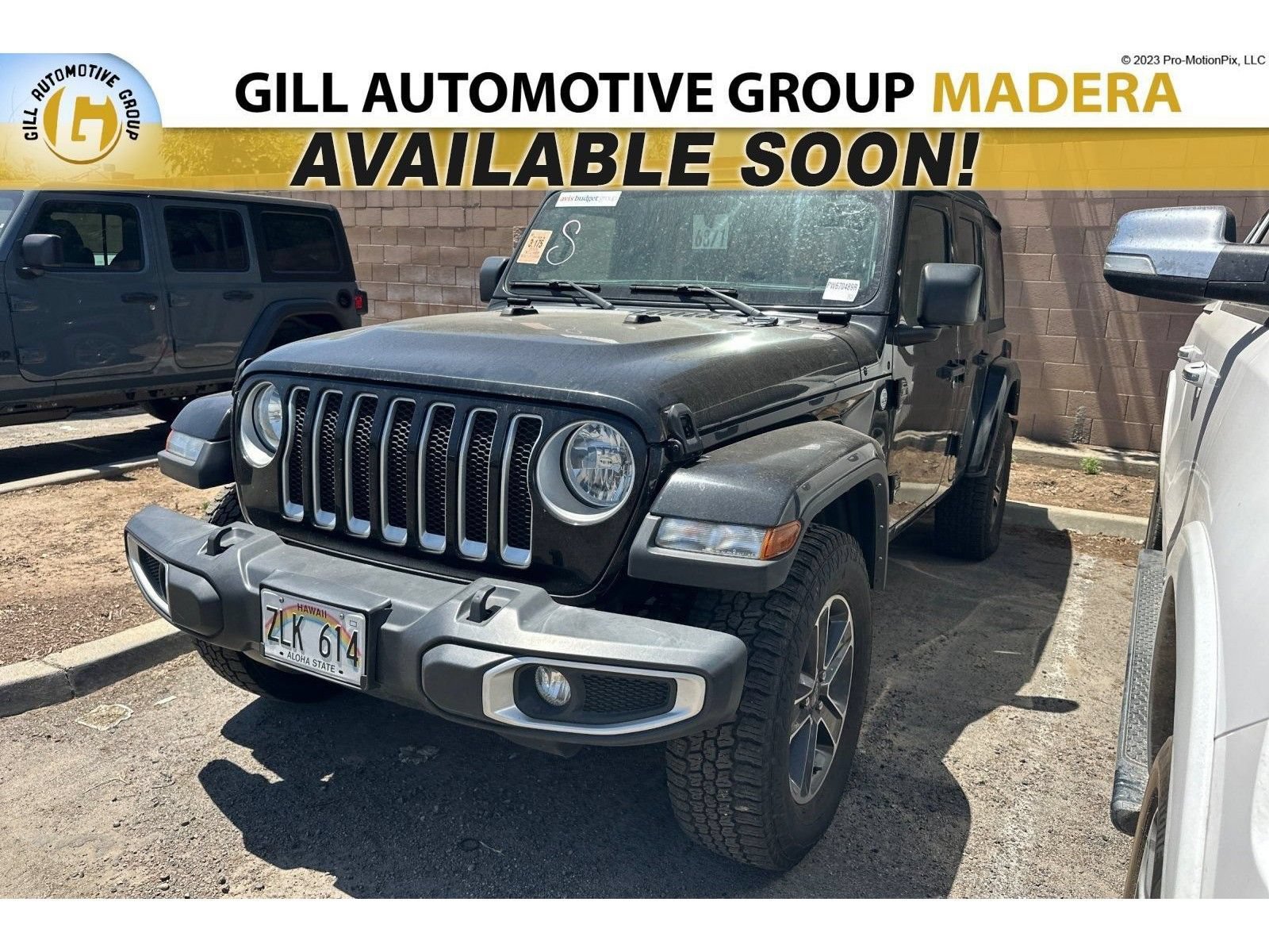 Used 2023 Jeep Wrangler Unlimited Sahara w/ Cold Weather Group AWD/4WD image 7