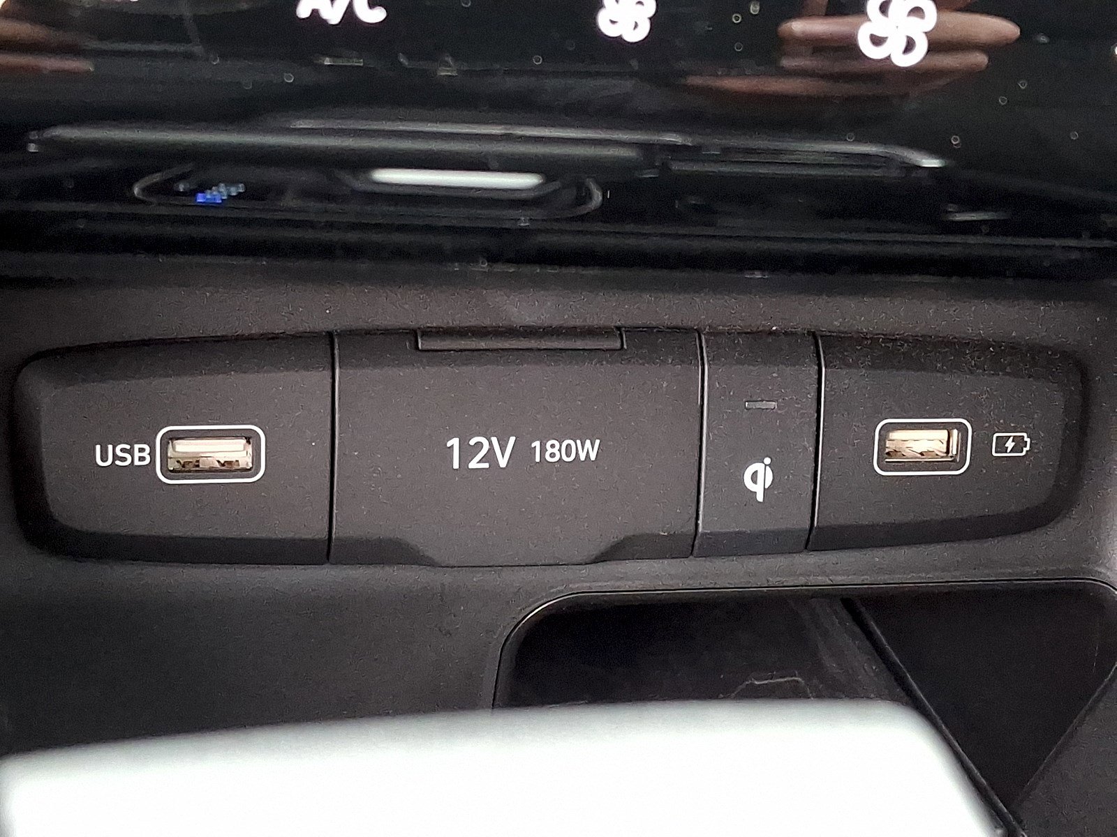 Used 2022 Hyundai Santa Cruz SEL Premium AWD/4WD image 24