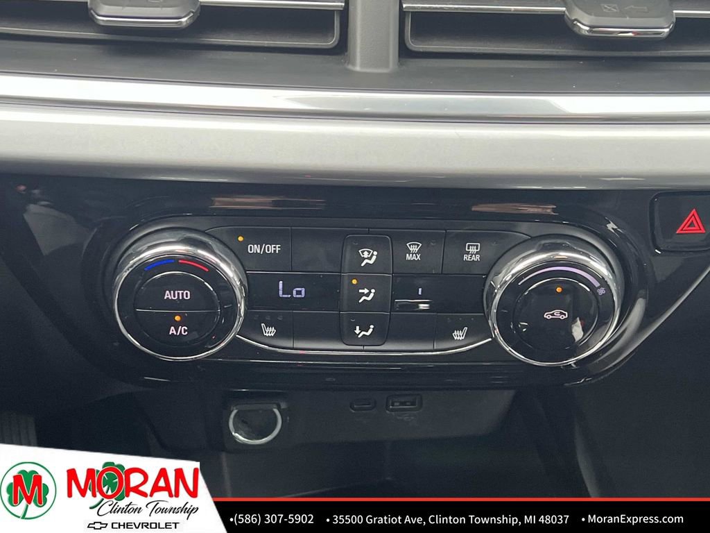 Certified 2024 Chevrolet Trax LT image 22